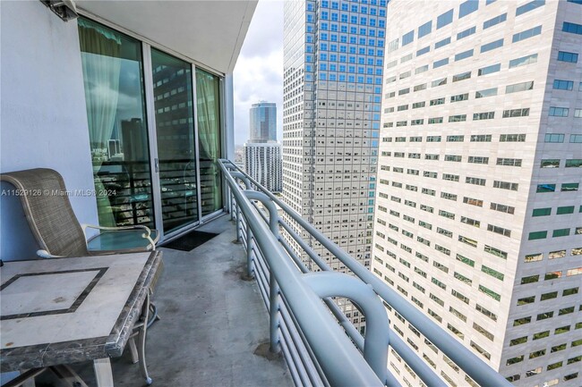 Building Photo - 325 S Biscayne Blvd