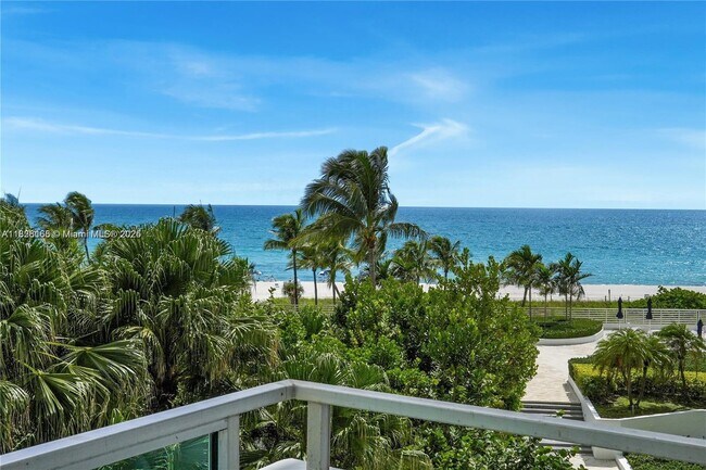 Foto del edificio - 5151 Collins Ave