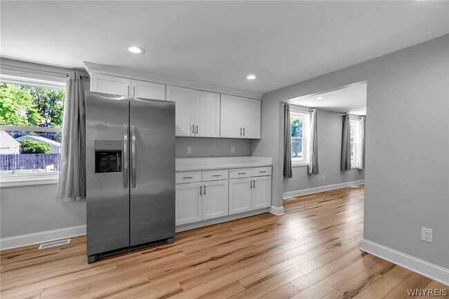 Foto del edificio - 4563 Union Rd