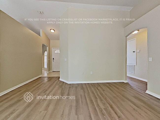 Building Photo - 1865 Manitoba Ct