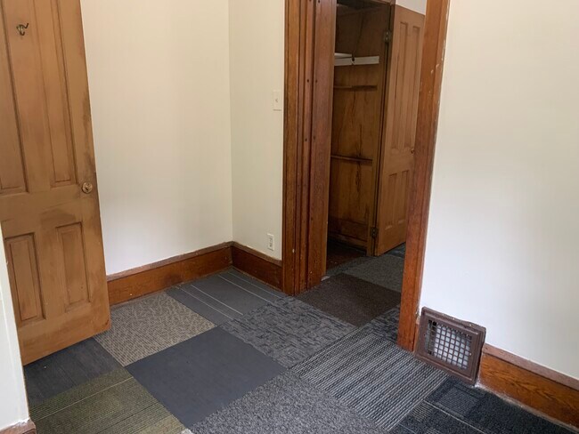 Foto del edificio - 1005-1013 13th St NE