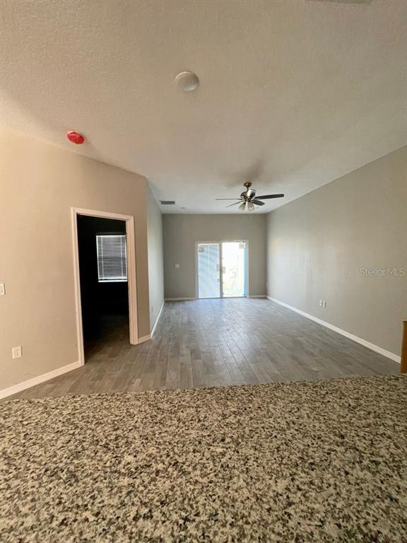 Foto del edificio - 407 Bedlington Ct