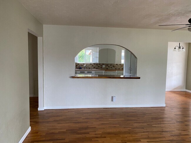 Foto del edificio - 3 Bedroom 1 Bath Hucrest Home