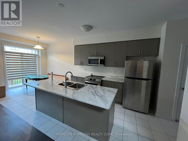 Building Photo - 60 Monteith Dr