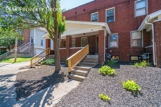 Building Photo - 87-93-93 Wilber Ave