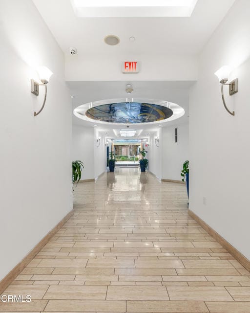 Foto del edificio - 250 S De Lacey Ave