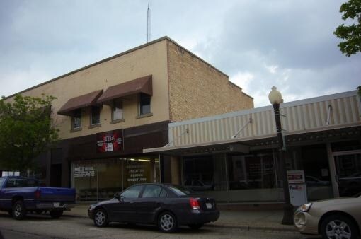 Foto del edificio - 315-317 Dewitt St