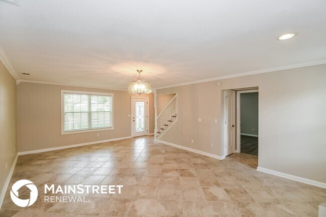 Building Photo - 10585 Castlebrook Dr