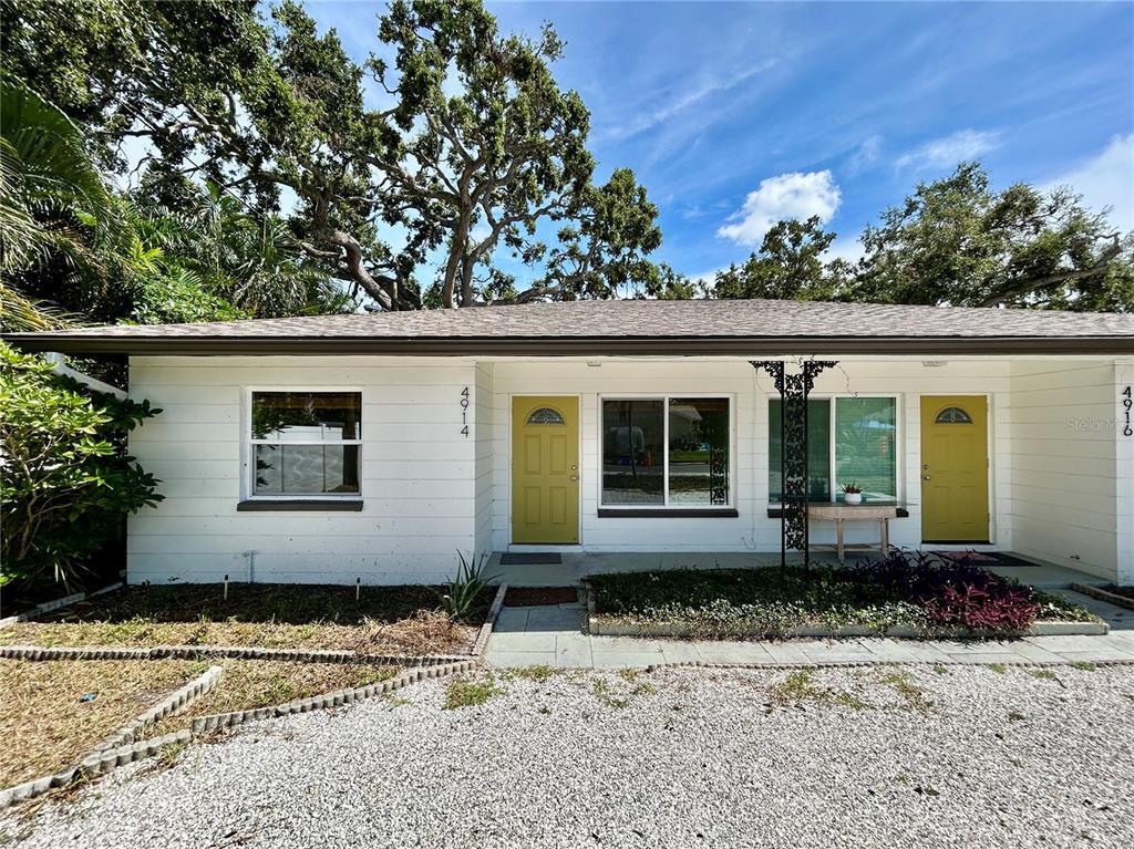 Foto principal - 4914 26th Ave S