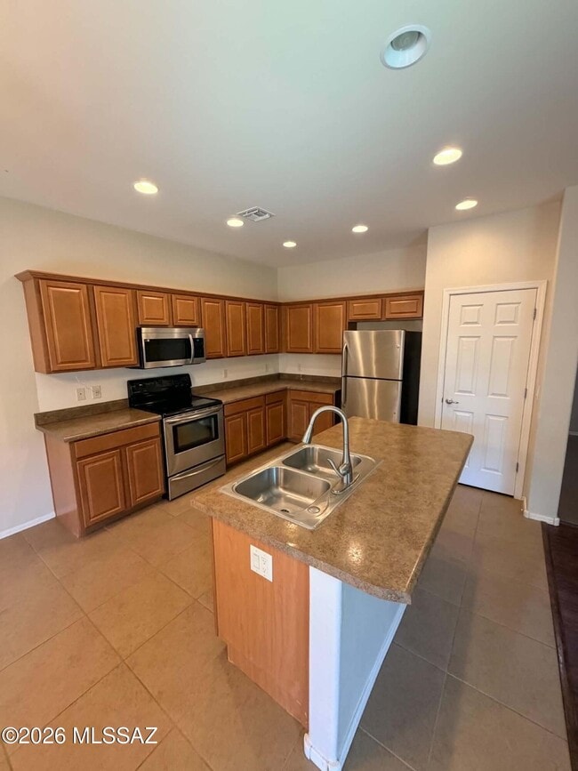 Building Photo - 8796 N Norway Spruce Rd
