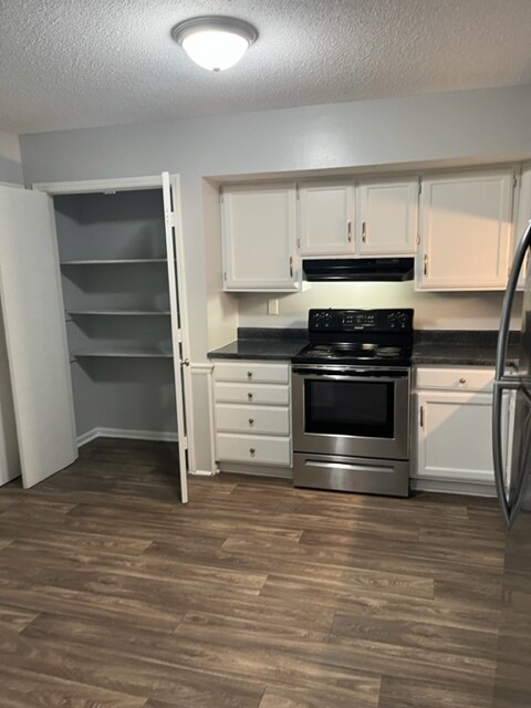 Foto principal - 109 Rainbow Ct