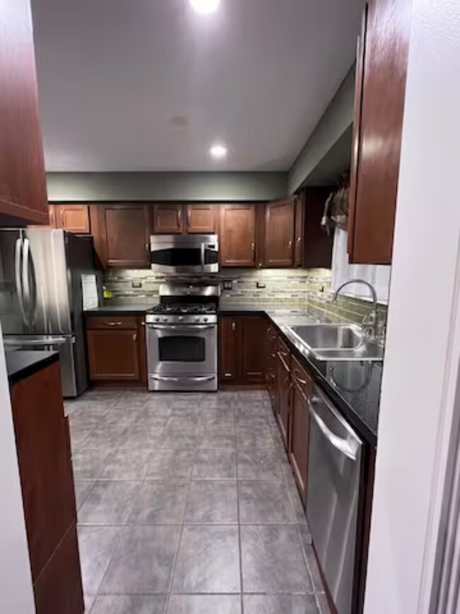 Building Photo - 3907 N Harlem Ave