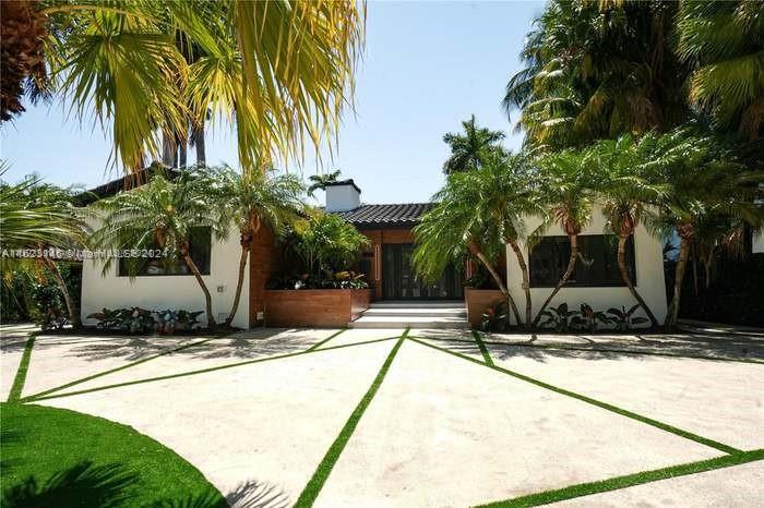 Primary Photo - 7530 Coquina Dr