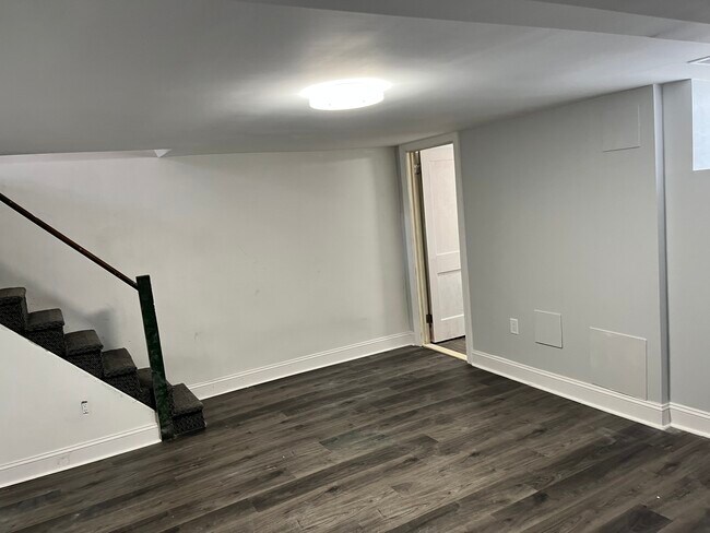 Foto del edificio - 8335 Fayette St