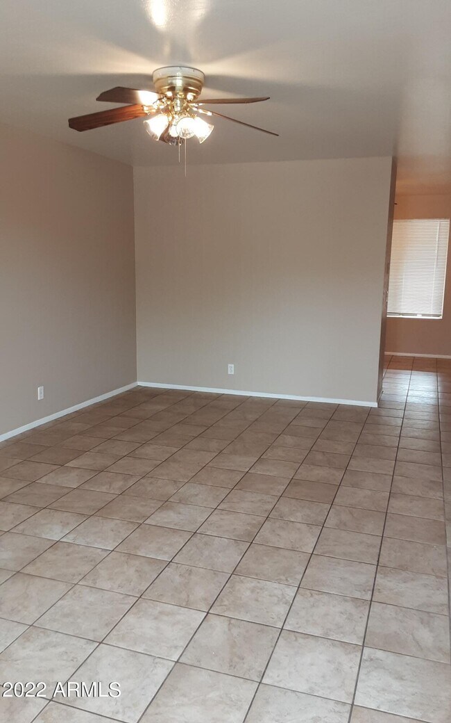 Building Photo - 4704 E Caballero St
