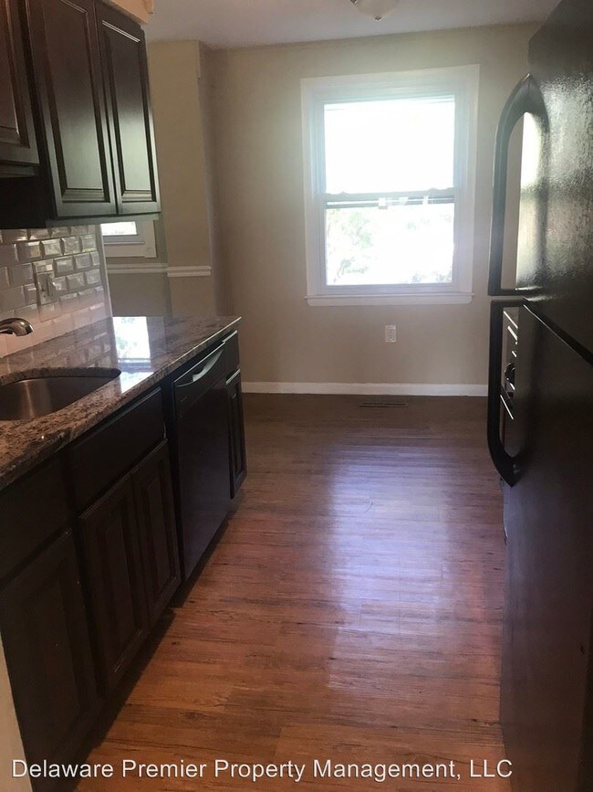 Building Photo - 3 br, 1.5 bath House - 212 Alban Drive