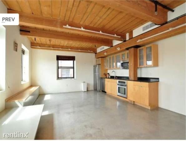 Primary Photo - 90 Wareham St