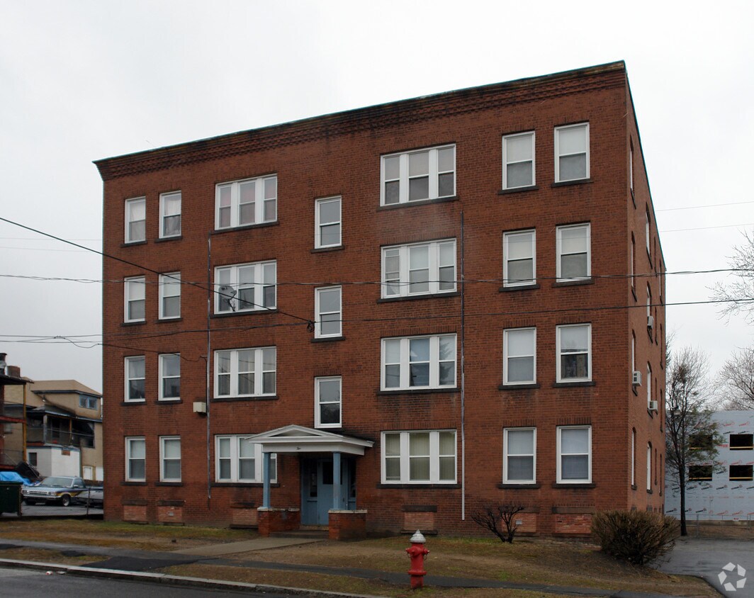 Primary Photo - 2 Monroe St