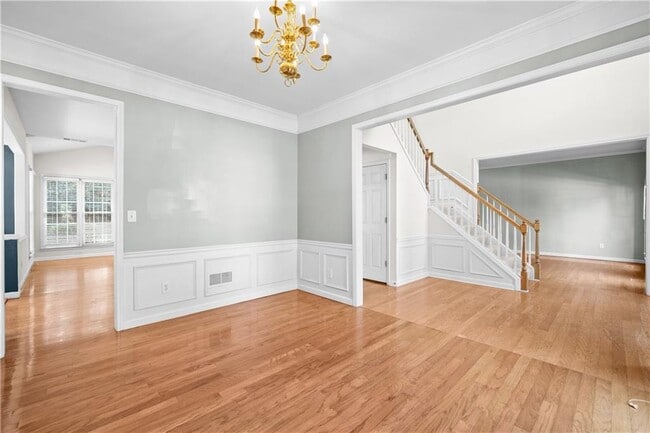 Building Photo - 5070 Avala Park Ln