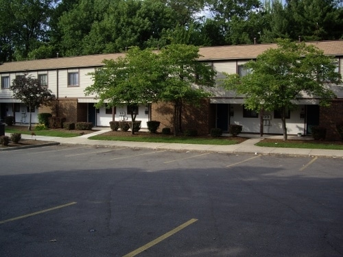 Building Photo - Park Woods Apartments