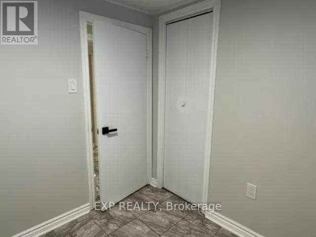 Building Photo - 22 Braemore Rd