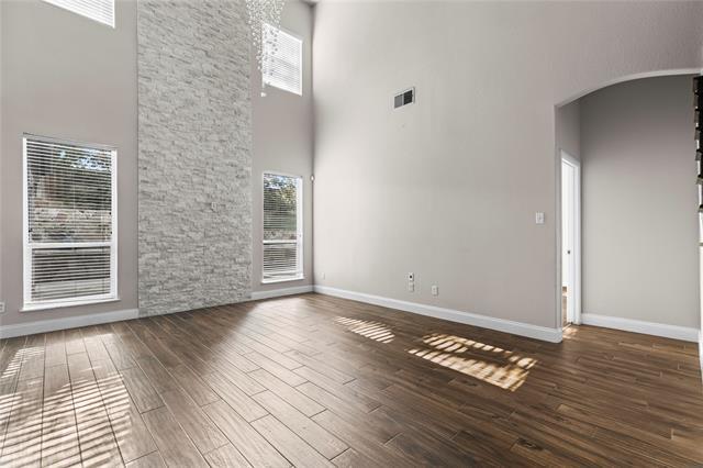 Foto del edificio - 5517 Greenview Ct