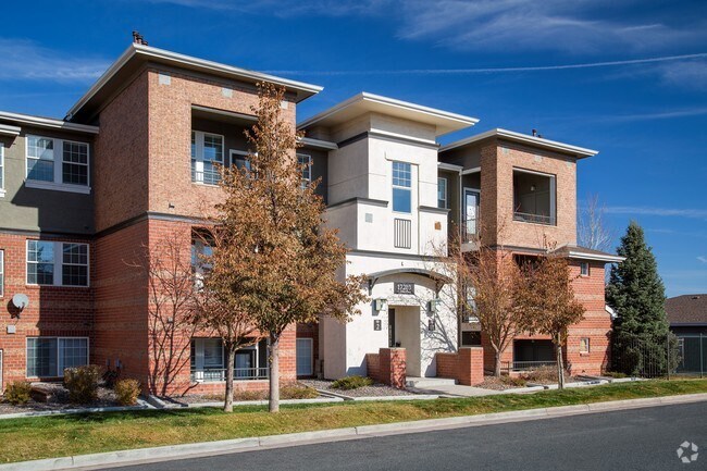 Tollgate Overlook Apartments for Rent Aurora, CO
