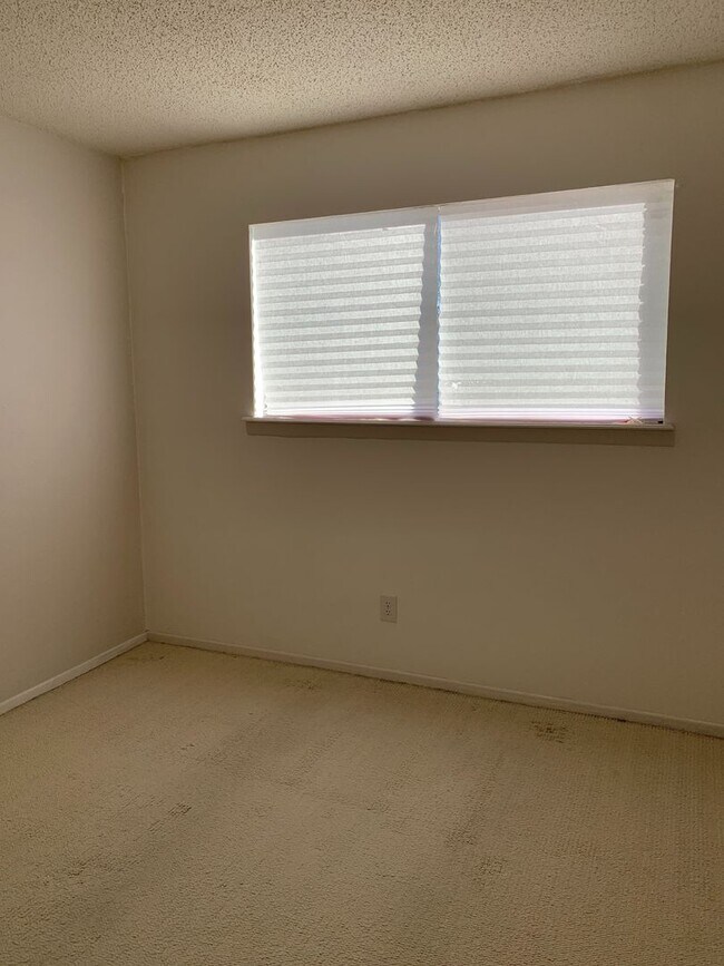 Foto del edificio - 1640 Courtland Cir