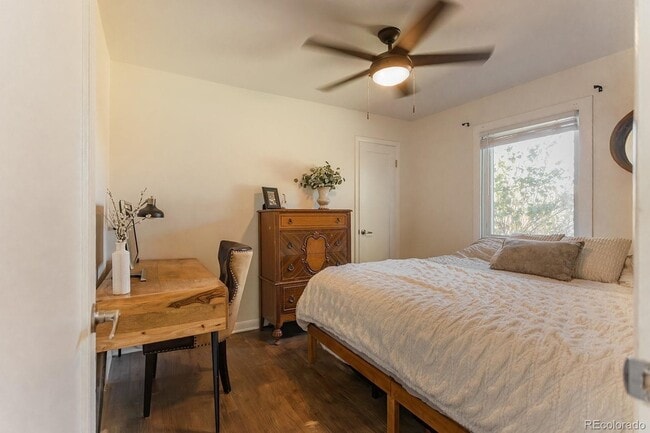 Foto del edificio - 4801 E Missouri Ave