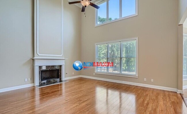 Building Photo - Beautiful home in the WALTON cluster in Ma...