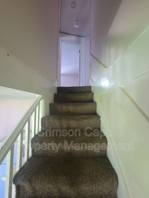 Building Photo - 722 Hazle St