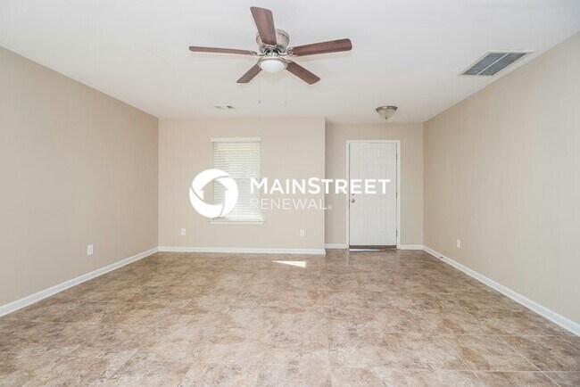 Foto del edificio - 4 Bedroom Pet-Friendly Home in Odenville, AL with Main Street Renewal