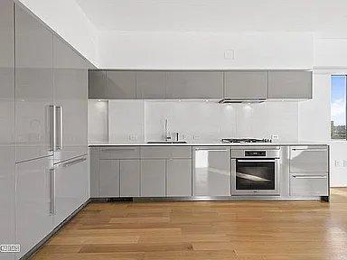 Building Photo - 1 bedroom in New York NY 10003