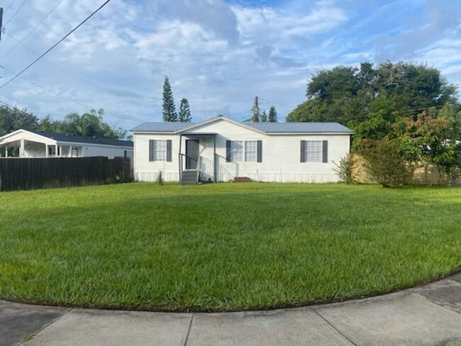 Newly renovated 3/2 Manufactured Home in O... - Newly renovated 3/2 Manufactured Home in O...