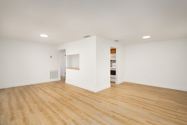 Foto del edificio - 22291 Westchester Blvd