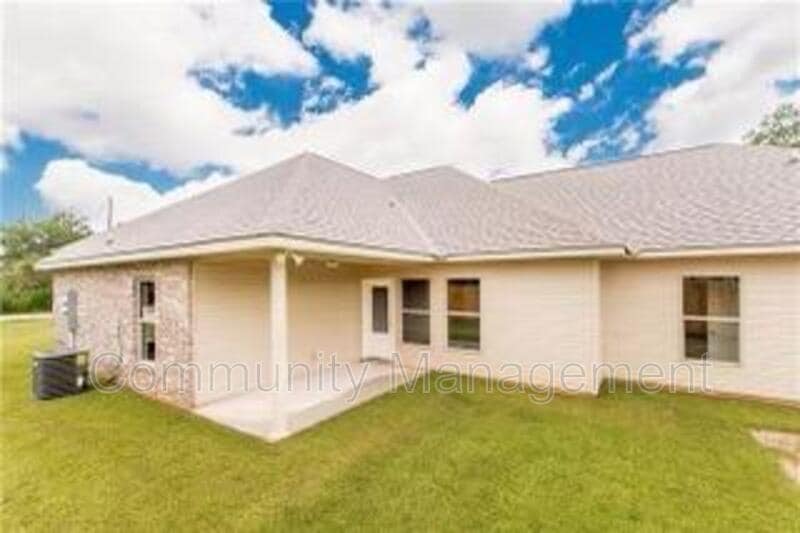 Primary Photo - 12524 Morgan Rd