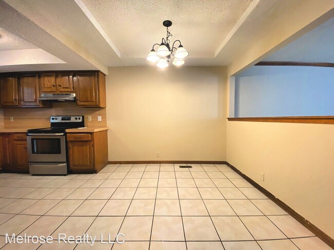 Building Photo - 3 br, 2.5 bath House - 3620 Wynn Circle
