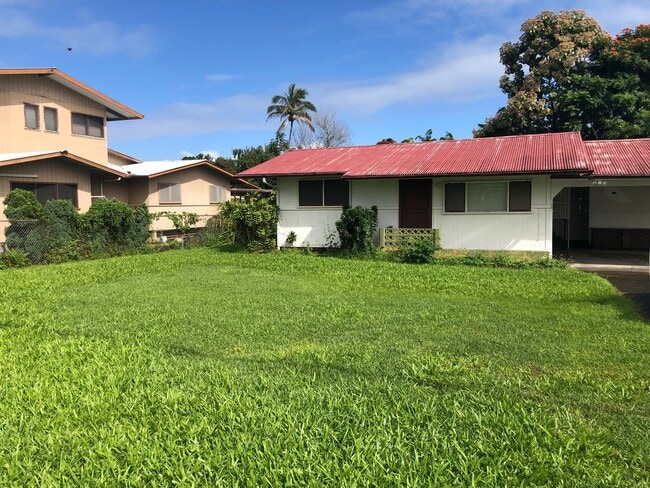 Building Photo - Charming 2BR/1BA Home
