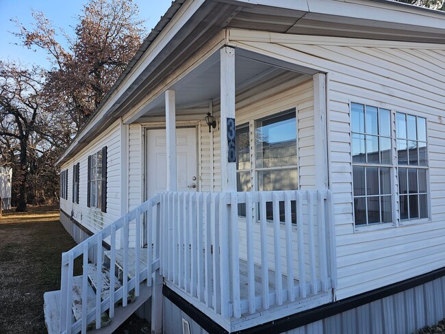 Foto del edificio - 3 bed 2 bath Double Wide Mobile Home In Qu...