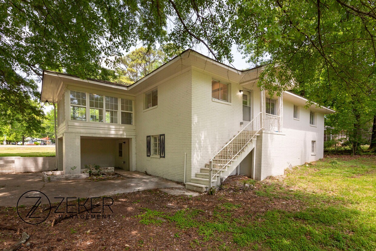763 Heflin Ave E, Birmingham, AL 35214 House for Rent in Birmingham