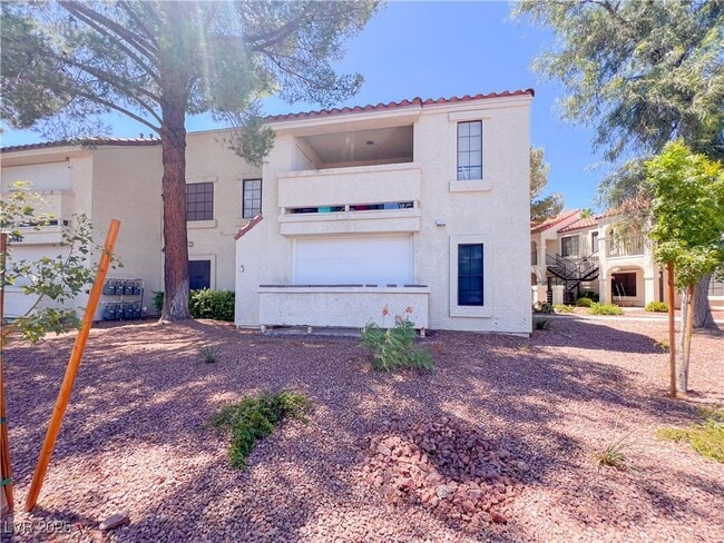 Building Photo - 4842 Nara Vista Way