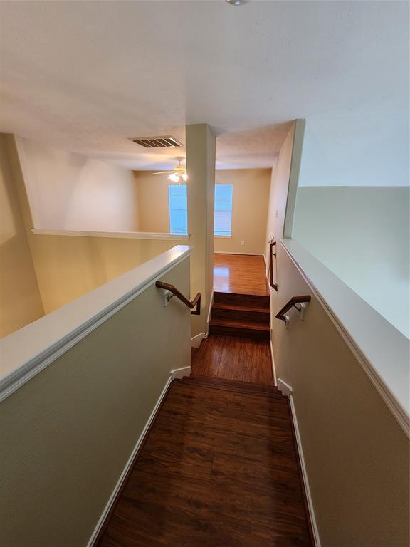 Foto del edificio - 16535 Great Oaks Glen Dr