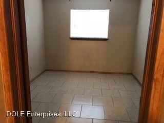 Foto del edificio - 1028 E 9th St