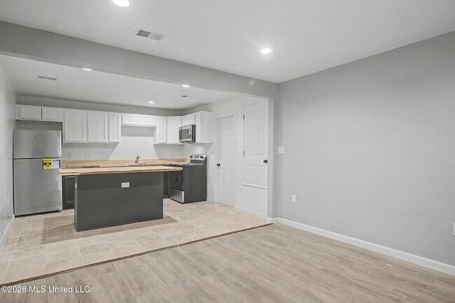 Foto del edificio - 9424 Daisy Vestry Rd