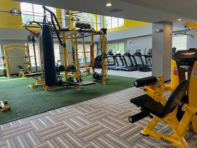 Building Photo - 10 Norden Pl