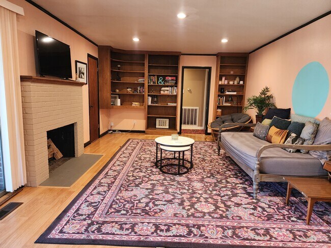 Foto del edificio - 2815 S Bryant St