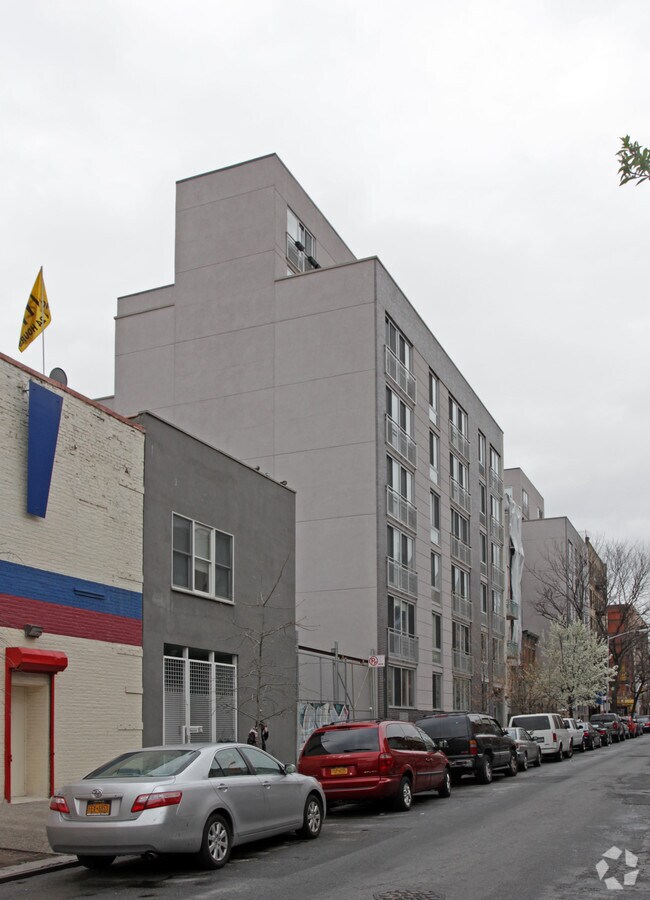 Primary Photo - Alto Condominium