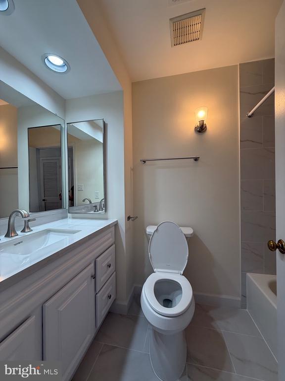 Foto del edificio - 7908 Crows Nest Ct