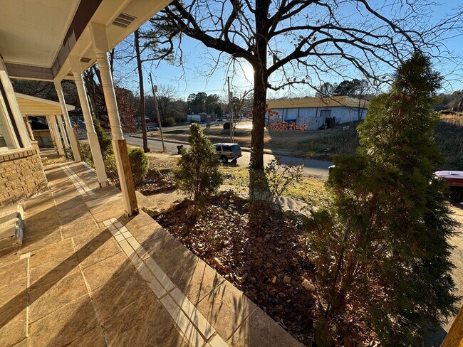 Foto del edificio - **Available Now...Never Have to Move Again! Don’t Miss Out…This Home Will Go Fast!**