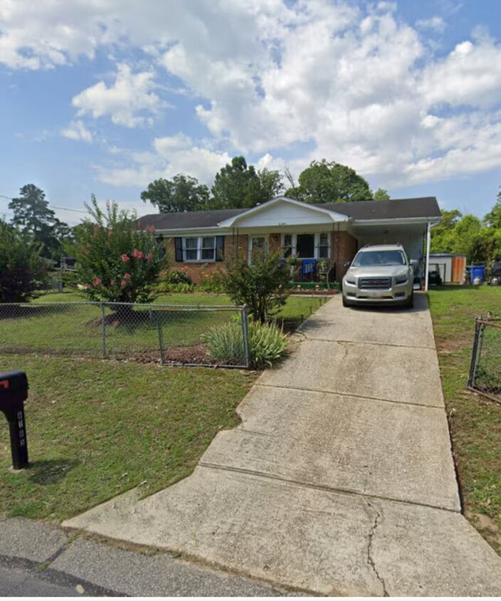 Primary Photo - 6165 Timberland Dr